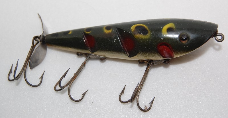 Onlinediscountmart.org  Vintage fishing lures, Fishing lures